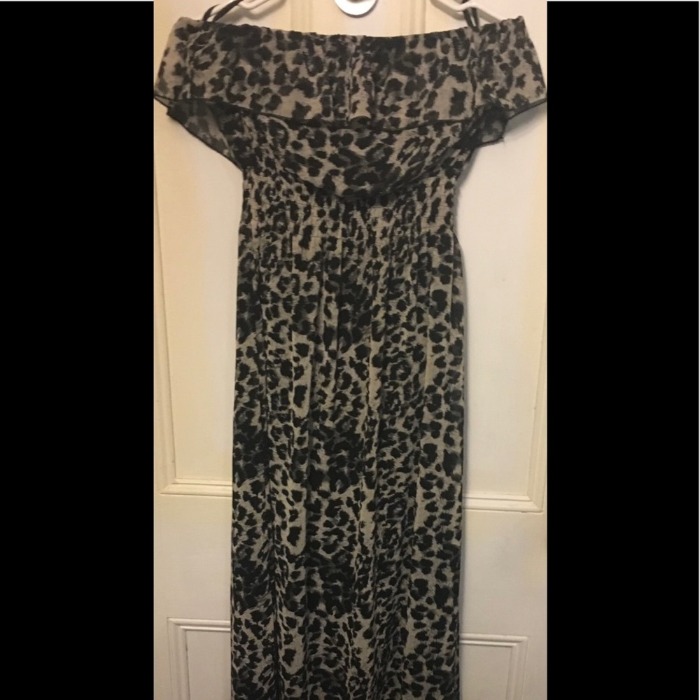 Dynamite l Patterned Strapless Maxi Dress - Picture 1 of 6